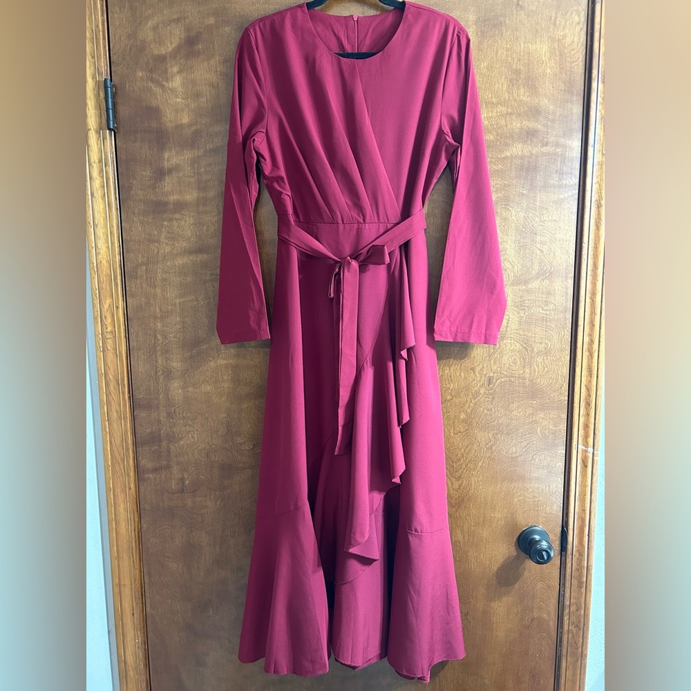 Elegant Red Long Sleeve Dress